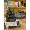 Image 1 : Vise 9"
