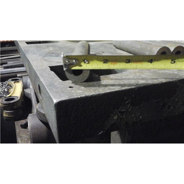 Tube DOM 1/2" x 1 1/8" x 13 1/2"