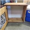 Image 3 : BLUE COOLER AND CUSTOM WOODEN SHELF