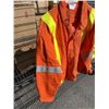 Image 3 : HIGH-VIZ SAFETY JACKET AND VEST
