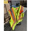 Image 6 : HIGH-VIZ SAFETY JACKET AND VEST