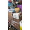 Image 1 : PALLET OF ESTATE GOODS