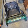 Image 2 : PUSH LAWNMOWER