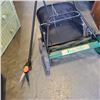 Image 3 : PUSH LAWNMOWER