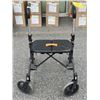 Image 2 : FOLDING WHEEL CHAIR