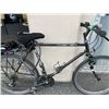 Image 2 : BLACK SCHWINN BIKE