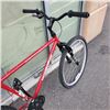 Image 3 : RED MONGOOSE BIKE