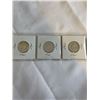 Image 2 : 3 CANANDIAN SILVER 25 CENTS 1932 KING GEORGE V, 1952 KING GEORGE VI, 1962 QUEEN ELIZABETH II .800 SI