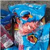 Image 2 : BALLOON BLOWER WITH APPROXIMATELY 1000 QUALATEX HELIUM QUALITY 11" BALLOONS AND RIBBON