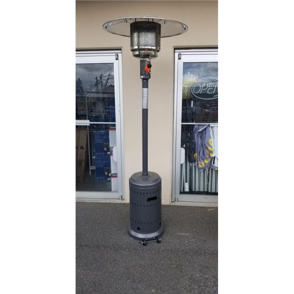 BRAND NEW OUTDOOR PROPANE PATIO HEATER