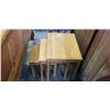 Image 2 : NESTING TABLE WITH COAT RACK