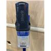 Image 4 : SHARK STICK VACUUM