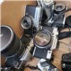 Image 7 : ASSORTED VINTAGE 35MM CAMERAS