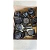 Image 2 : ASSORTED VINTAGE 35MM CAMERAS