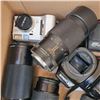 Image 3 : ASSORTED VINTAGE 35MM CAMERAS AND LENSES
