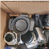 Image 2 : ASSORTED DIGITAL AND 35MM CAMERAS