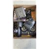 Image 1 : ASSORTED VINTAGE POLAROID AND 35MM CAMERAS