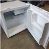 Image 2 : DANBY BAR FRIDGE