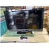 Image 1 : PHILIPS 40" LCD TV WITH MANUAL AND REMOTE
