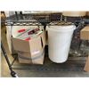 Image 8 : LARGE LOT OF WINE/BEER MAKING SUPPLIES