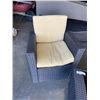 Image 2 : PATIO SET WITH TWO CHAIRS AND TABLE