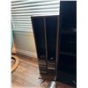 Image 1 : Cd stand and CDs