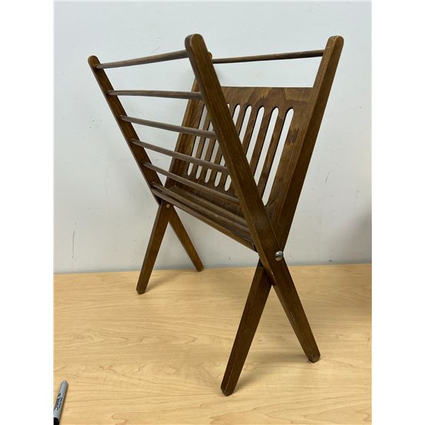 Mid Century Wood Butterfly Style Fold up Magazine Rack / Holder - Approx: 17.5"W 21.5"T