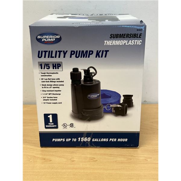 New Submersible Utility Pump Kit - see all photos