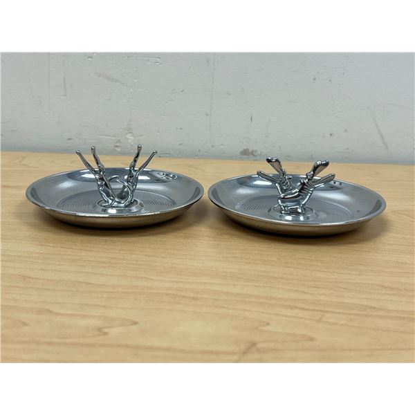 2 "Pincherette" Vintage Ashtrays / Trinket Holders - Alligators & Hippos - 4.5"