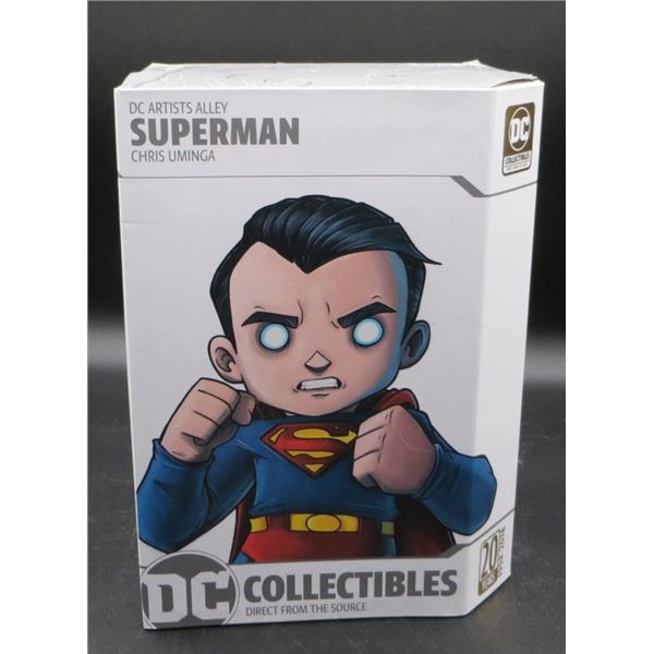DC Comics Artist Alley Superman by Chris Uminga Limited Edition Statue