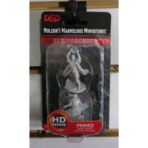 Dungeons & Dragons Nolzurs Marvelous Miniatures: MALE ELF SORCERER Unpainted