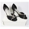 Image 1 : DISPLAY MODEL TOUCH UPS BLACK SATIN SIZE 8M BRIDAL