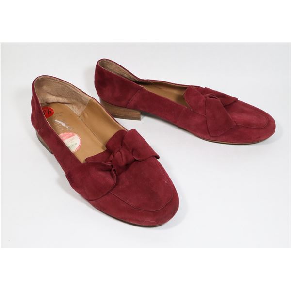 FRANCO SARLO- WOMEN'S BURGUNDY LEATHER SLIP ON