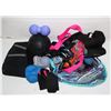 Image 1 : BAG FILLED WITH EXERCISE EQUIPMENT