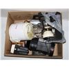 Image 1 : ESTATE BOX OF KITCHEN ITEMS AND A FLASHLIGHT