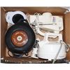 Image 1 : ESTATE BOX OF KITCHEN ITEMS, ELECTRIC KETTLE,