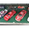 Image 3 : 12 Assorted Diecast Vehicle Models