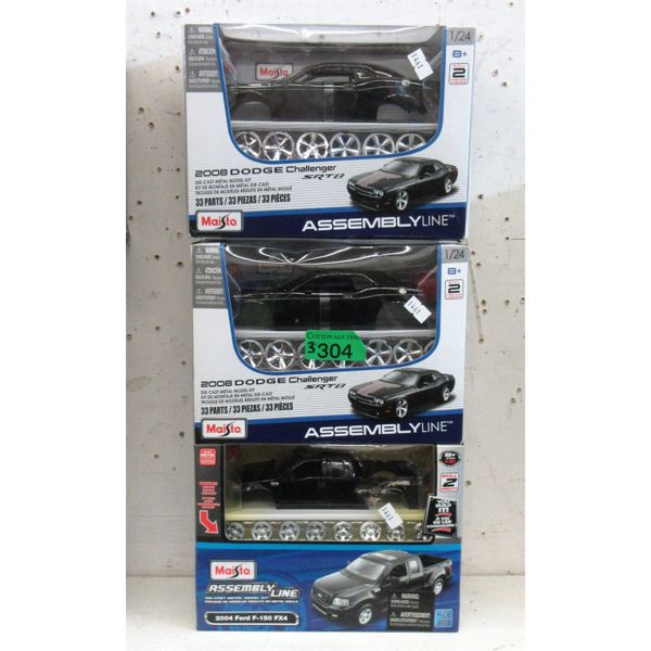 3 Maisto Diecast 1:24 Scale Model Kits