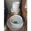 Image 1 : 15 Piece White Porcelain Dinnerware Set