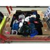 Image 1 : Box of Customer Return Clothing & Soft Goods