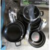 Image 1 : 19 Assorted Pre-Owned Non-Stick Cookware 