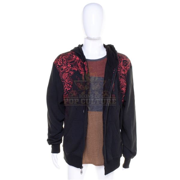 Breaking Bad (TV) – Jesse Pinkman's (Aaron Paul) Hoodie & Shirt - 35-55