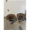Image 3 : Cast iron planters one has damage