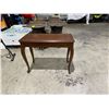 Image 1 : Piano bench