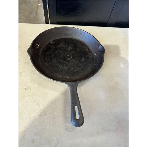 10.5" skillet