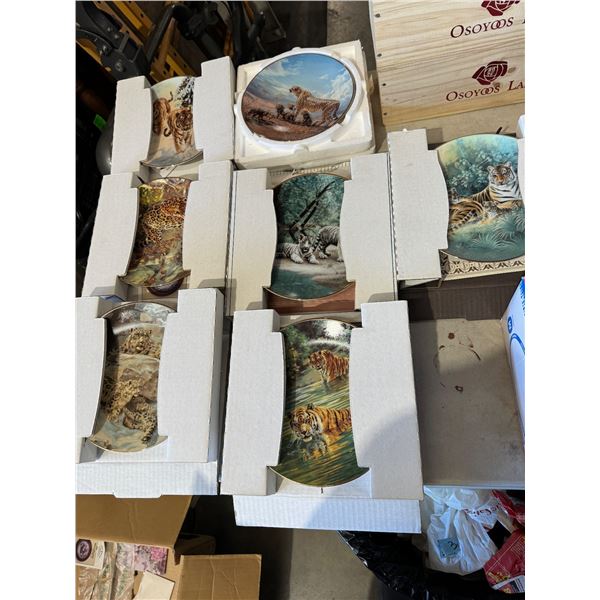 Tiger collector plates