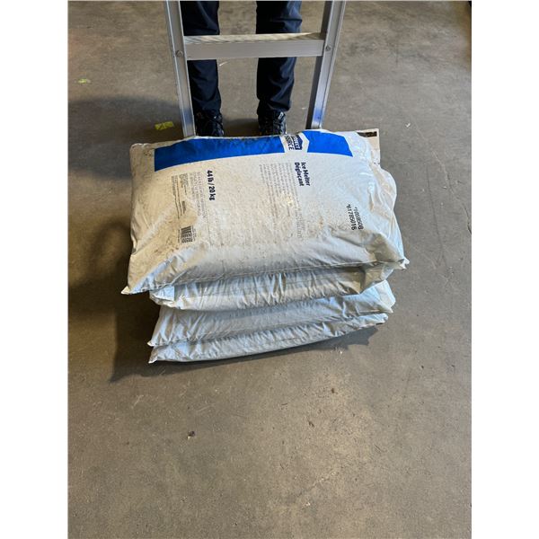 4 bags icemelt
