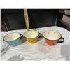 Image 2 : 3 colorful signature mugs / bowls