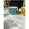 Image 5 : 3 colorful signature mugs / bowls