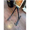 Image 1 : Guitar stand